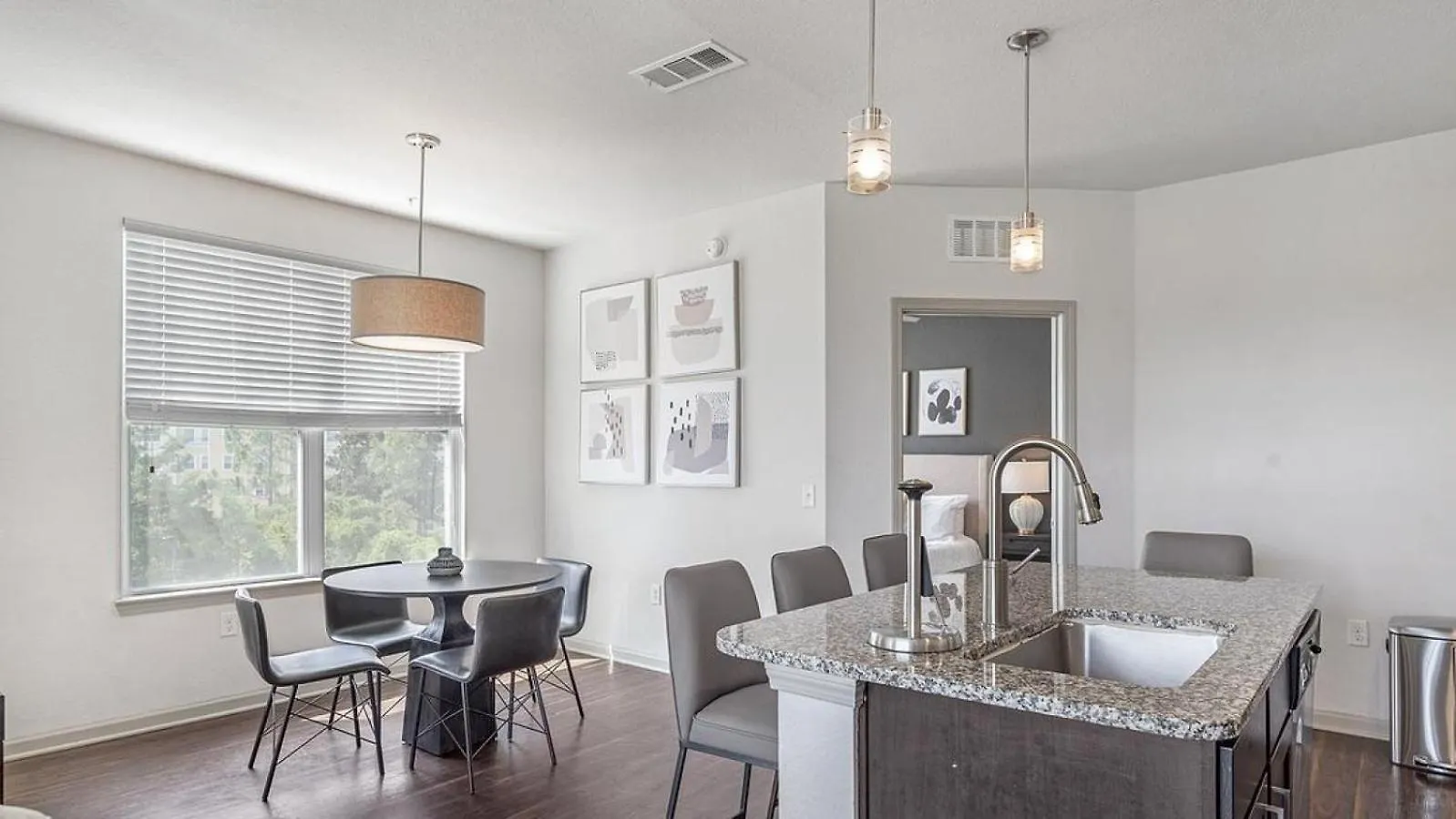 Landing At The Nine At Memphis - 3 Bedrooms In University Appartement
